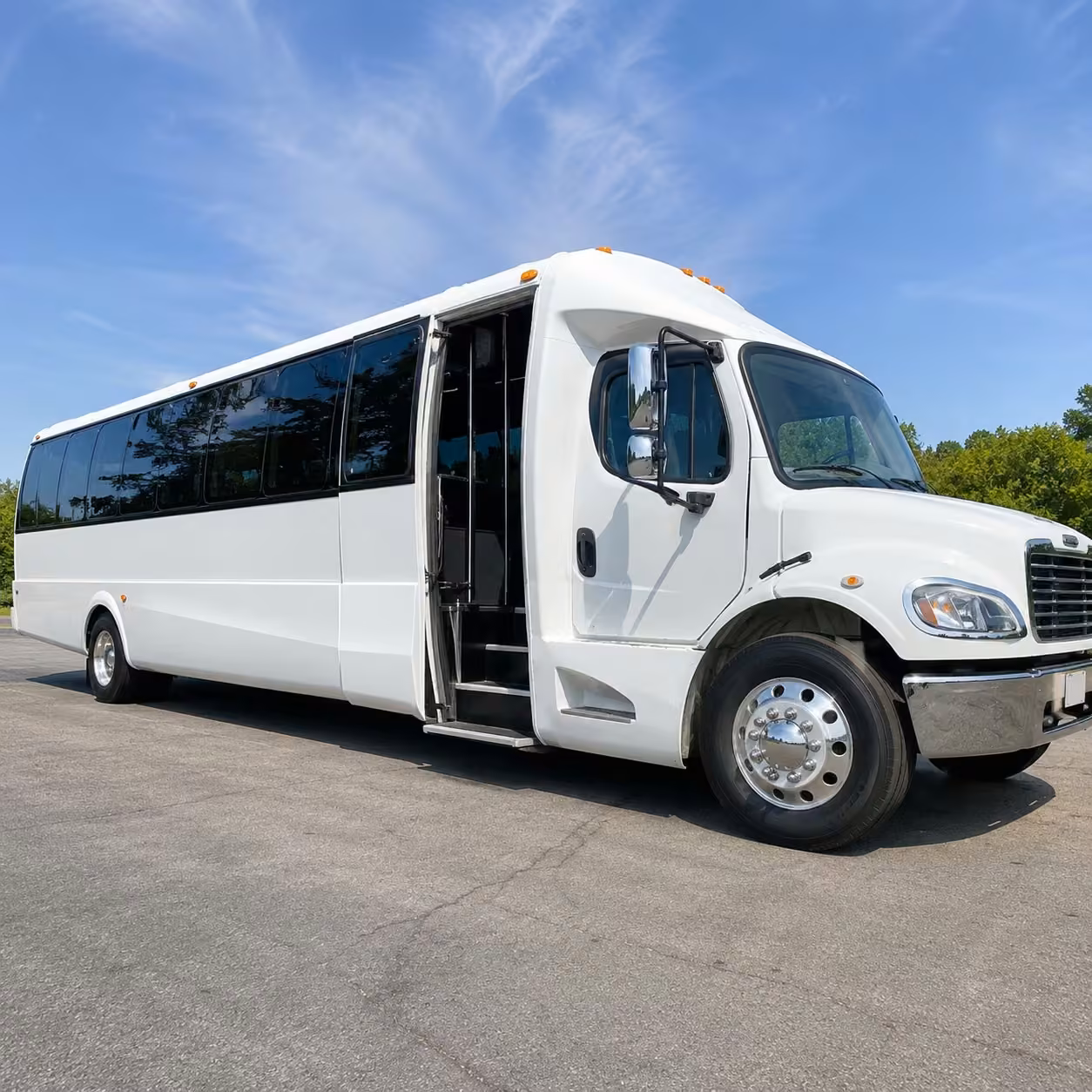 15 35 passenger minibus